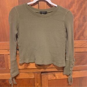 Forever 21 long sleeve crop top thermal style size junior smal